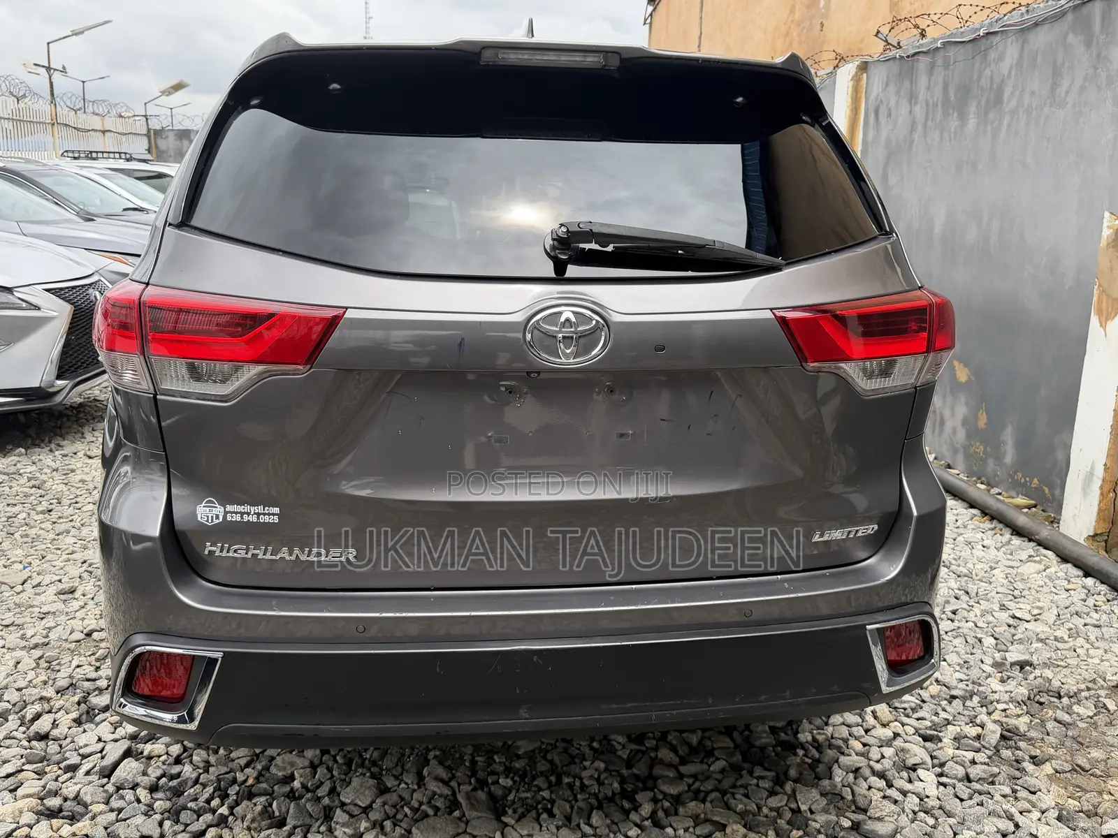 Toyota Highlander Limited 4x2 V6 (3.5L 6cyl 8A) 2018 Gray