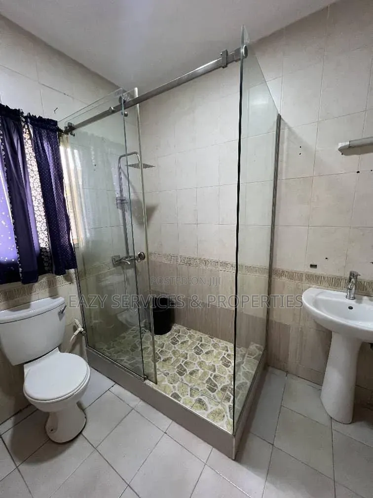 Furnished 4bdrm Apartment for rent
