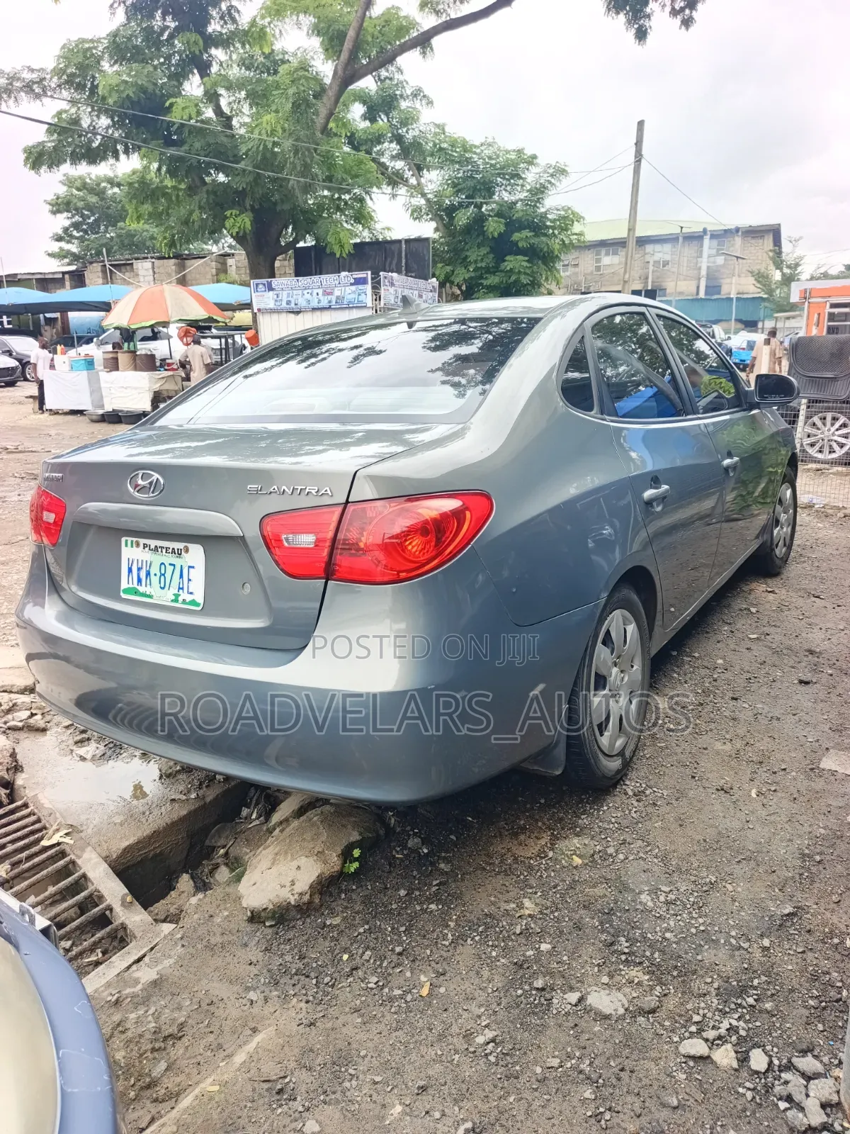 Hyundai Elantra 2010 Gray