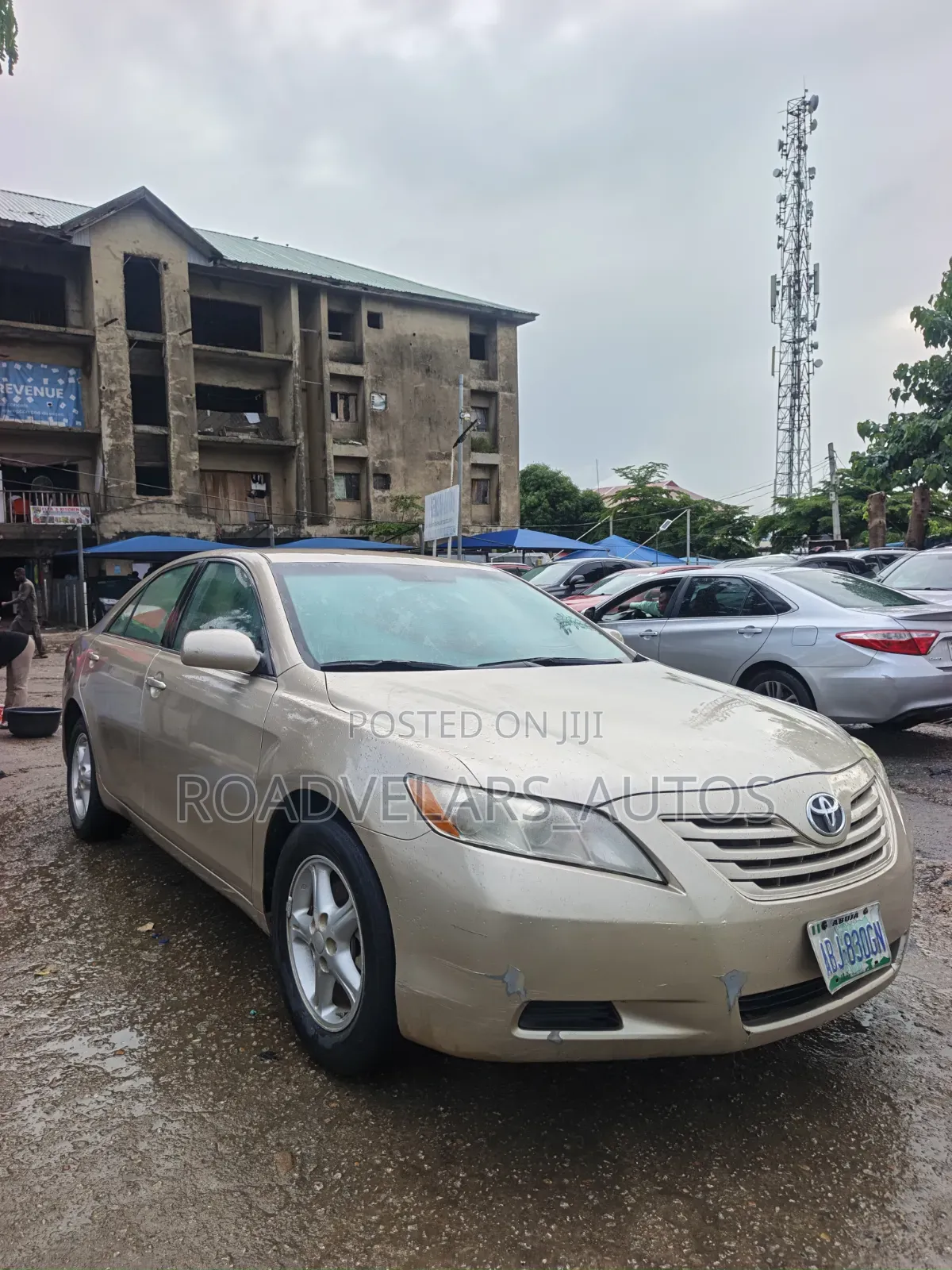Toyota Camry 2008 Gold