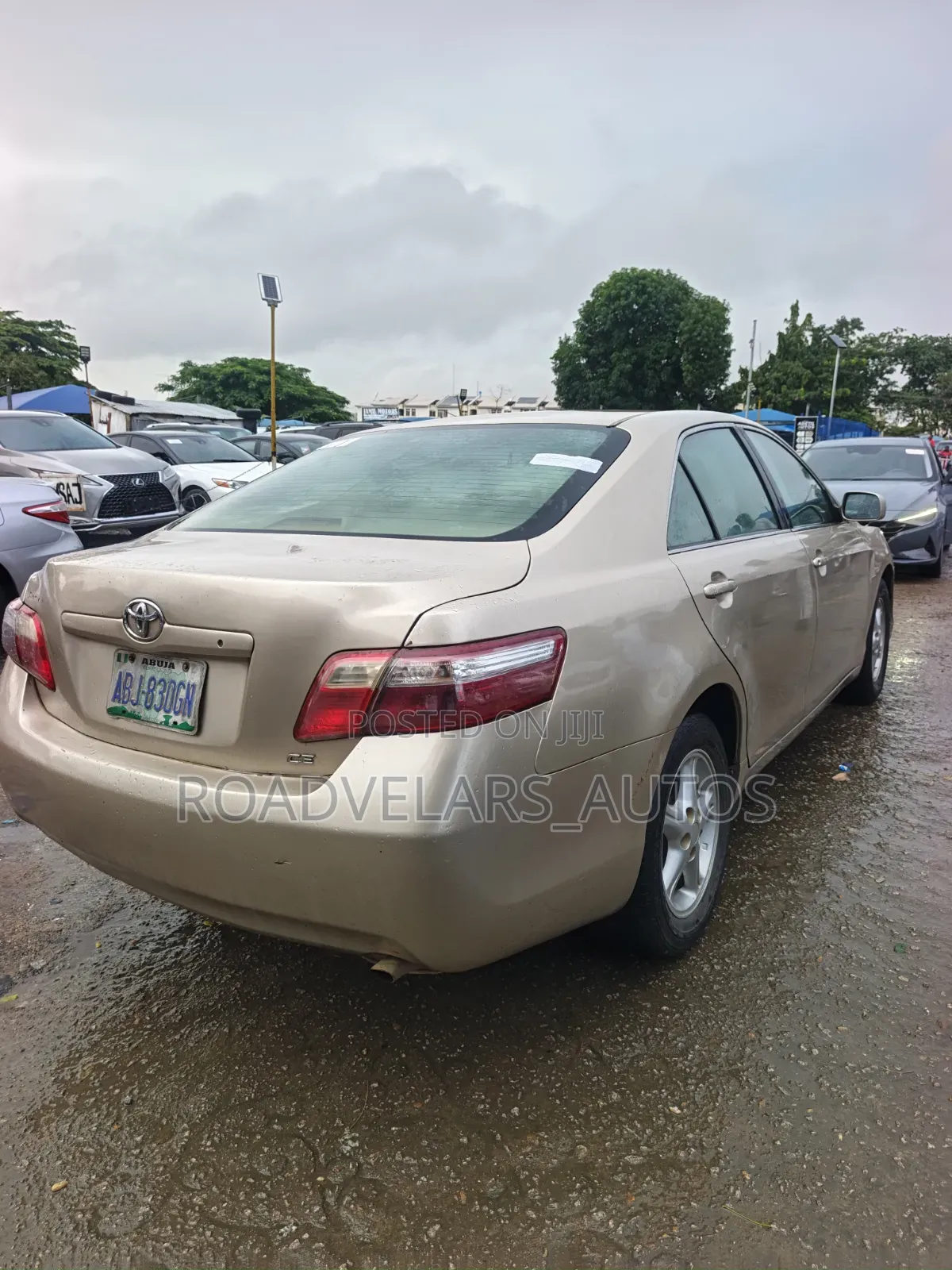 Toyota Camry 2008 Gold