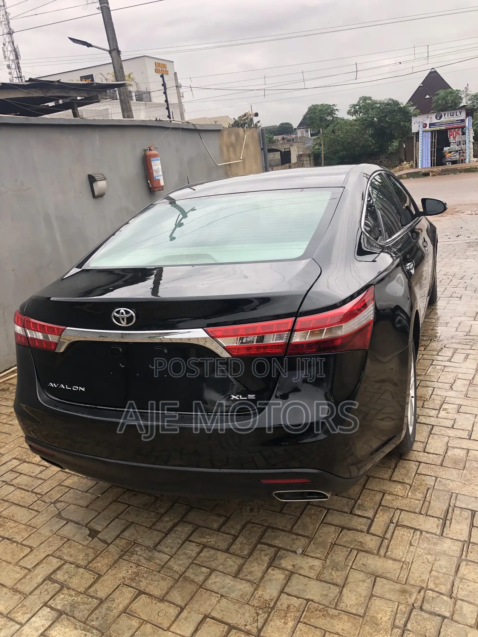 Toyota Avalon XLE Premium 4dr Sedan (3.5L 6cyl 6A) 2014 Black