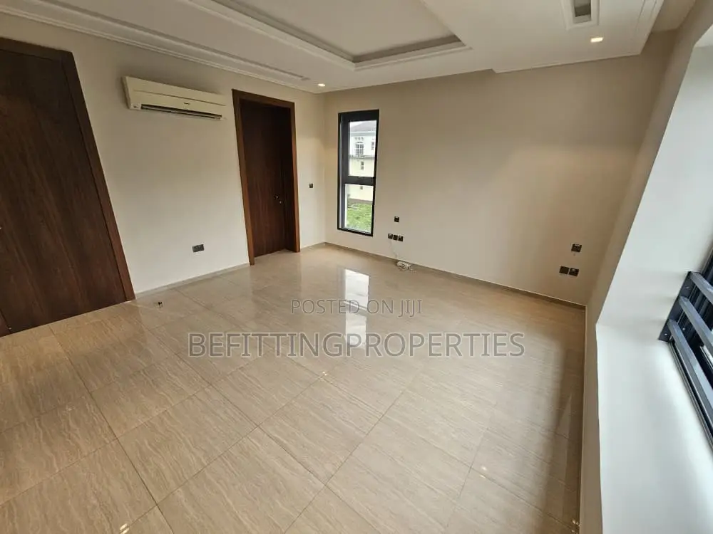 2bdrm Apartment in Banana Island for rent