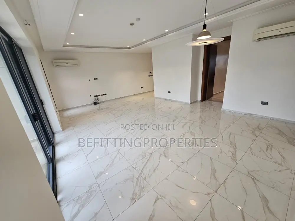 2bdrm Apartment in Banana Island for rent