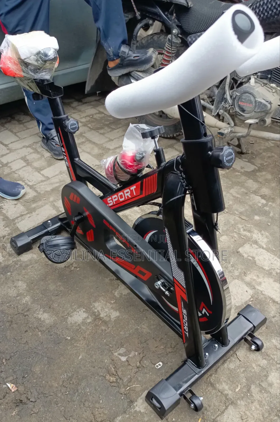 Spinning Bike for Exercise (Plus Free Delivery and Free Setup)
