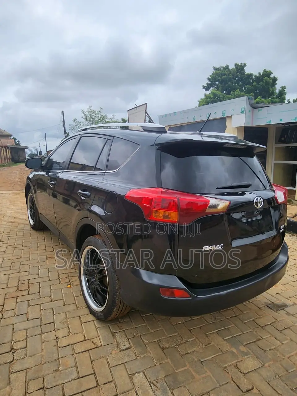 Toyota RAV4 XLE 4dr SUV AWD (2.5L 4cyl 6A) 2015 Black