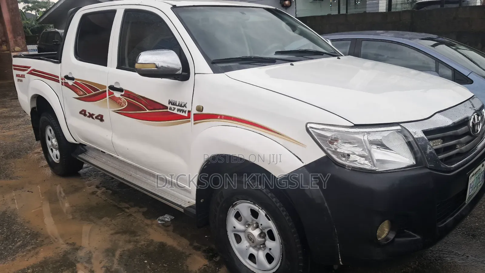 Toyota Hilux 2012 White