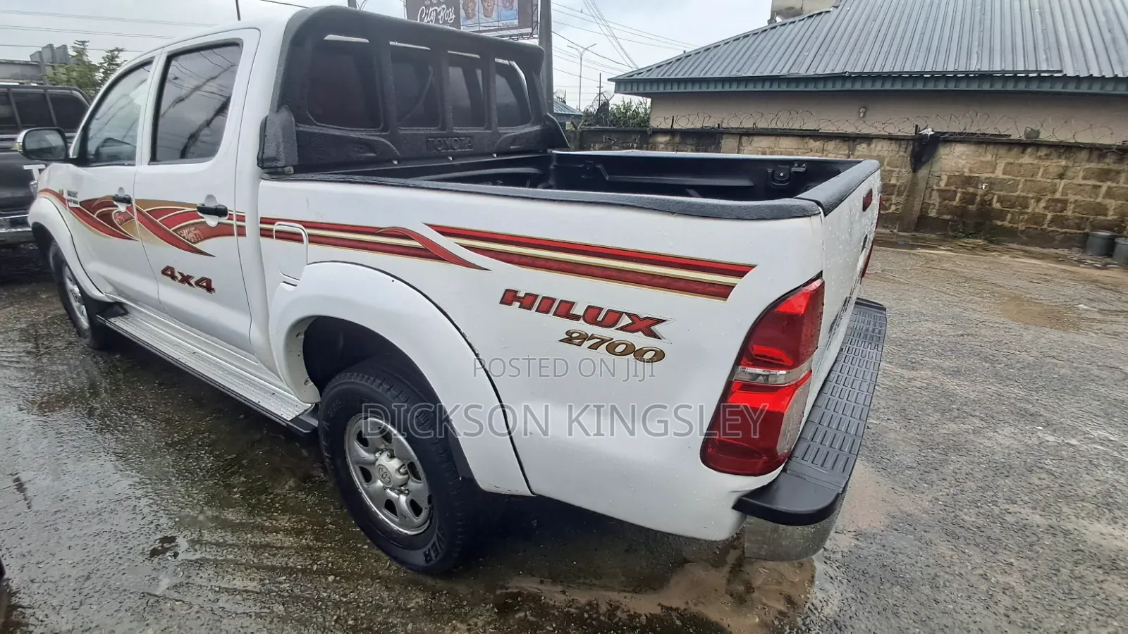 Toyota Hilux 2012 White