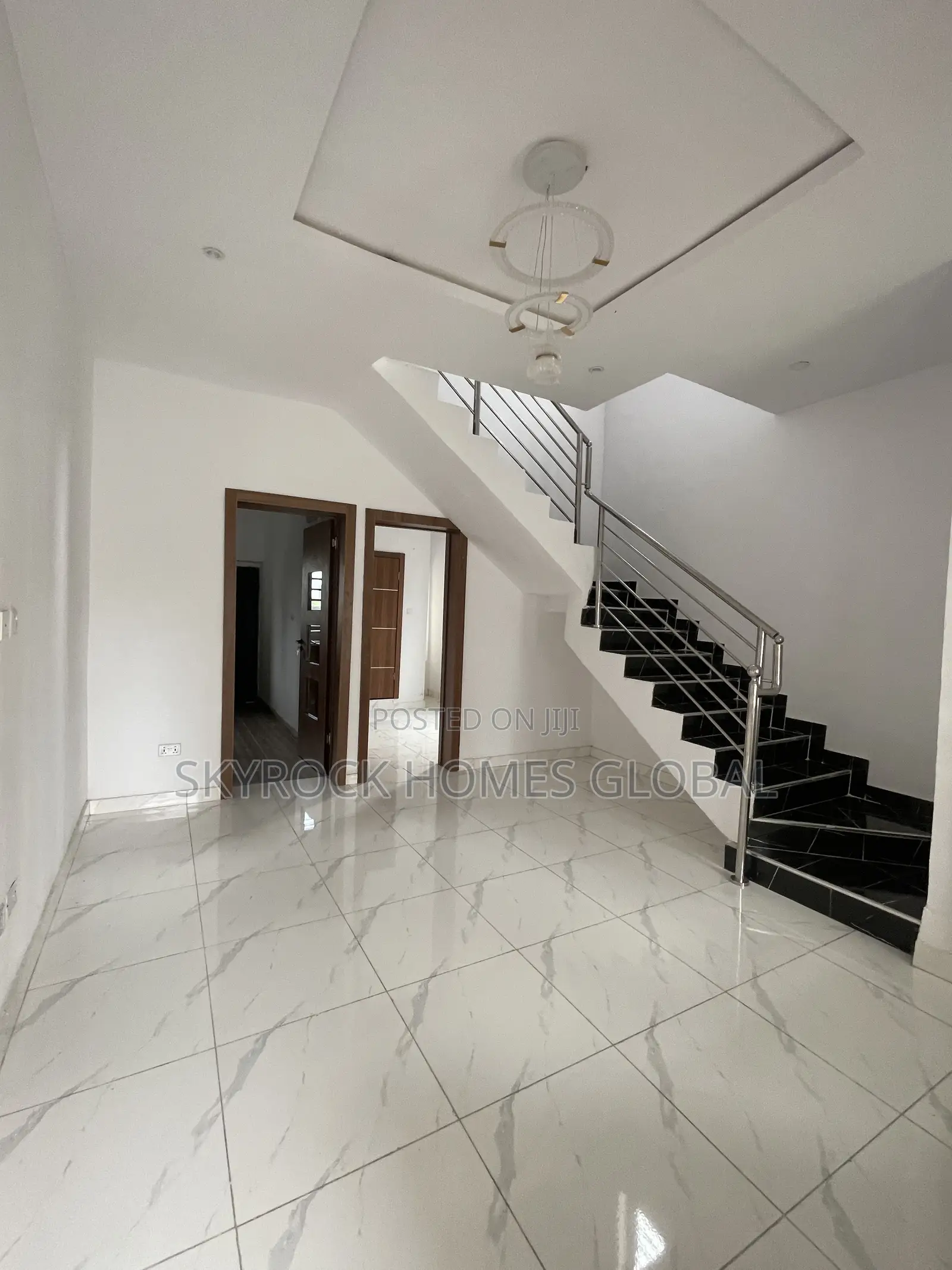 3bdrm Duplex in Off Lekki-Epe Expressway for sale