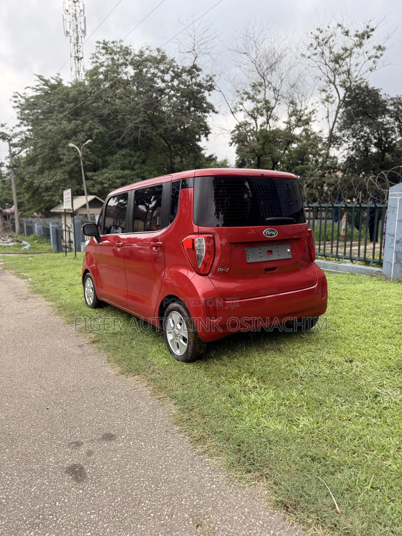Kia Ray 1.0 FWD 2012 Red