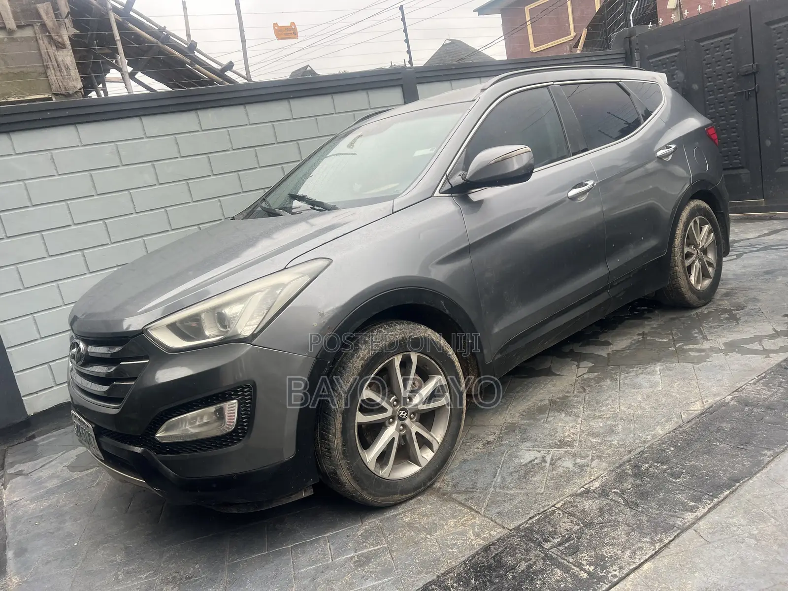 Hyundai Santa Fe 2.2 CRDi 2012 Gray
