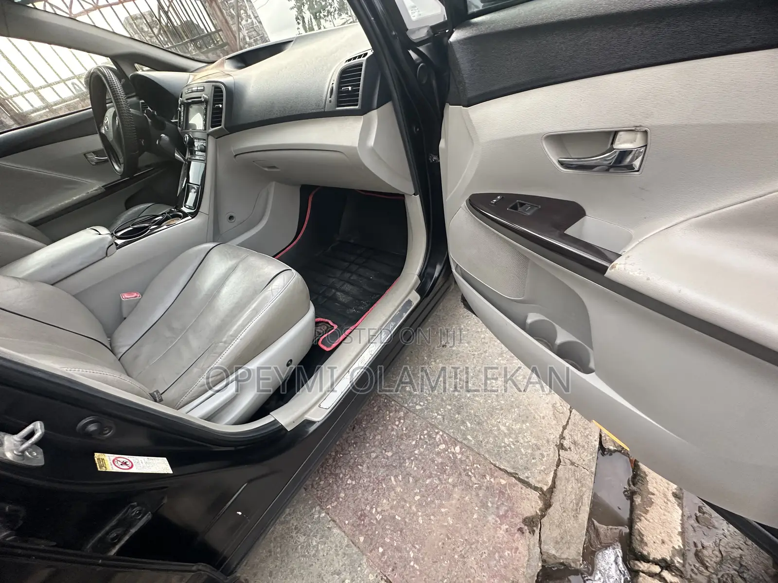 Toyota Venza 2011 Black