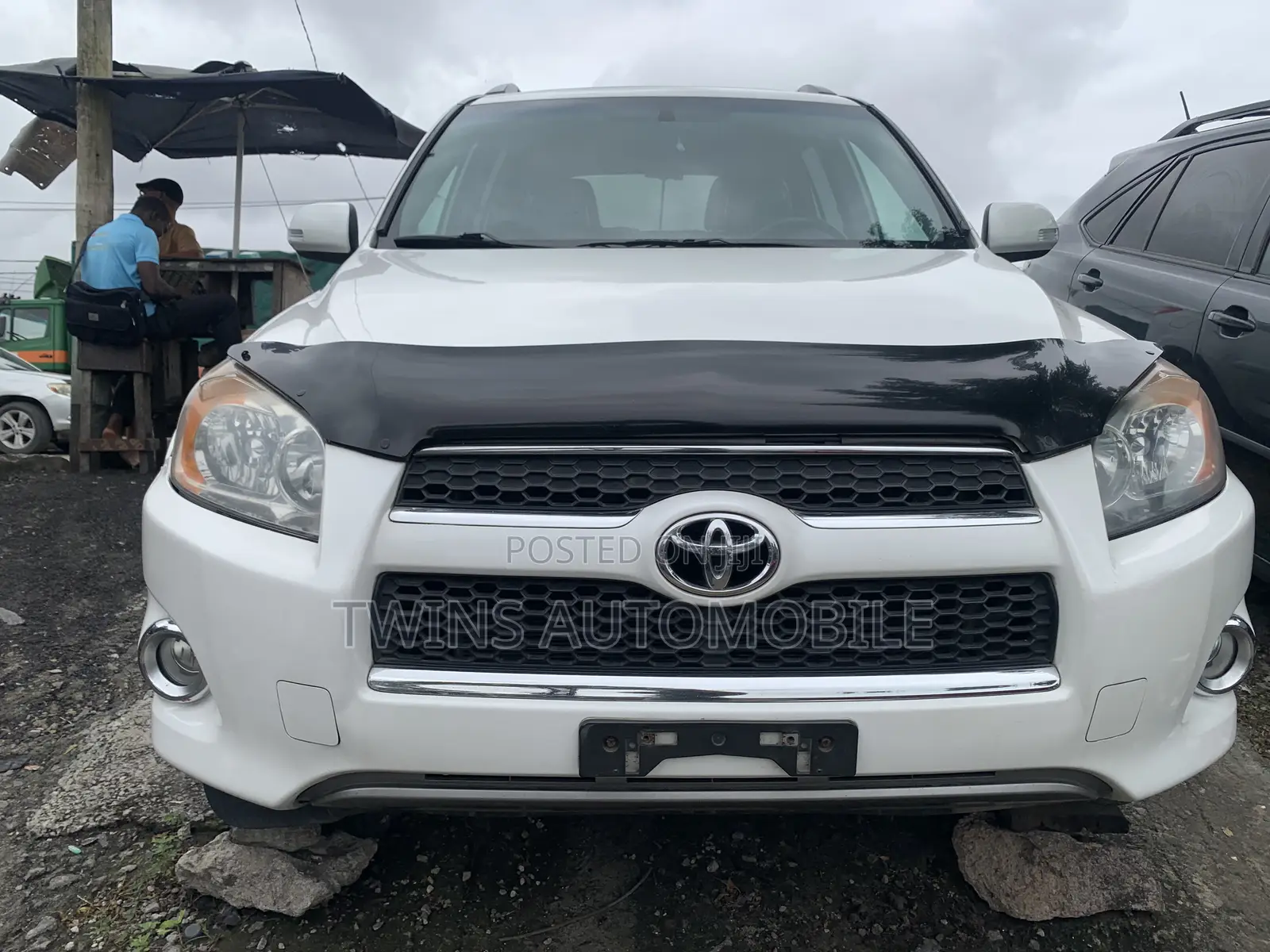 Toyota RAV4 2.5 Limited 2012 White