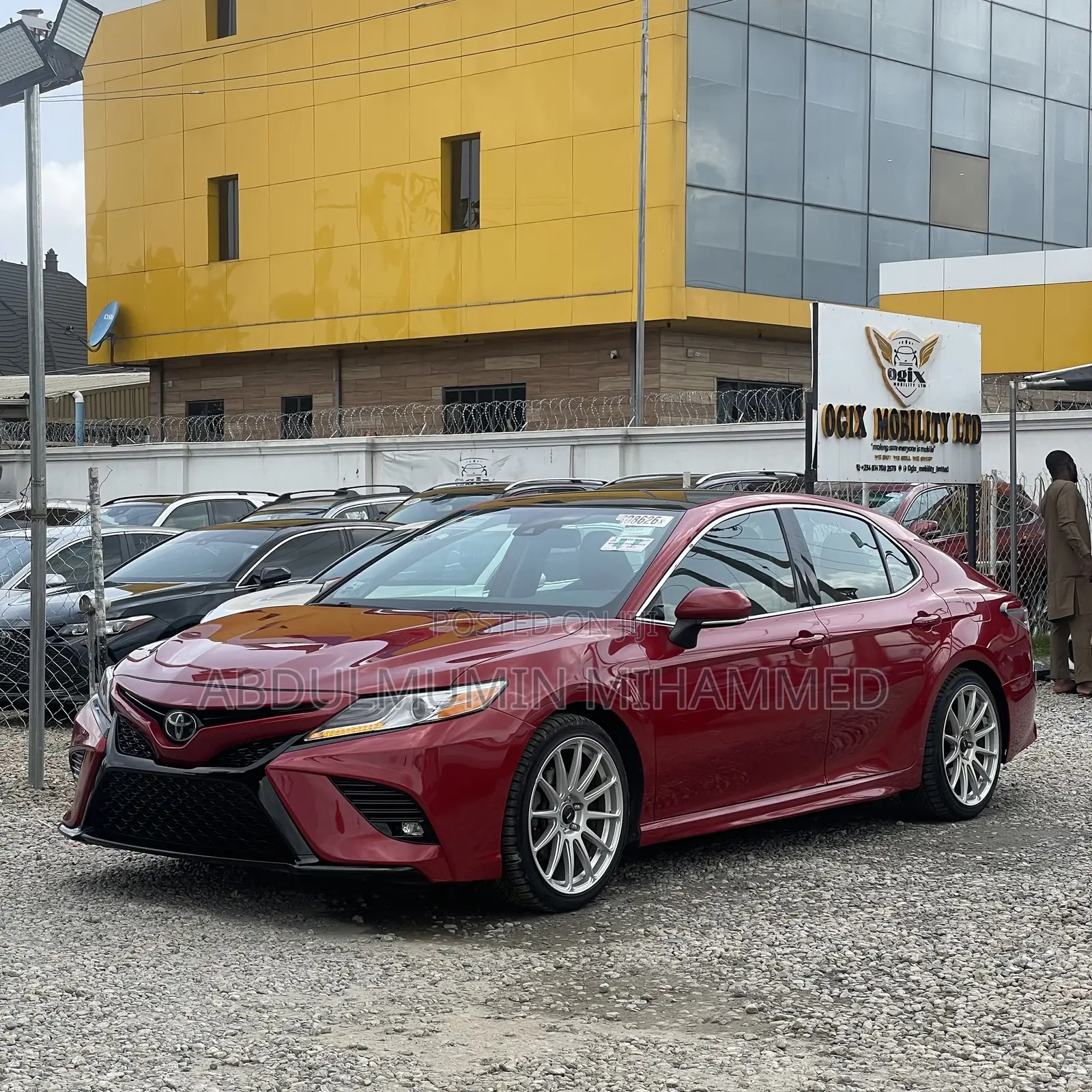 Toyota Camry XSE V6 FWD (3.5L 6cyl 8AM) 2018 Red