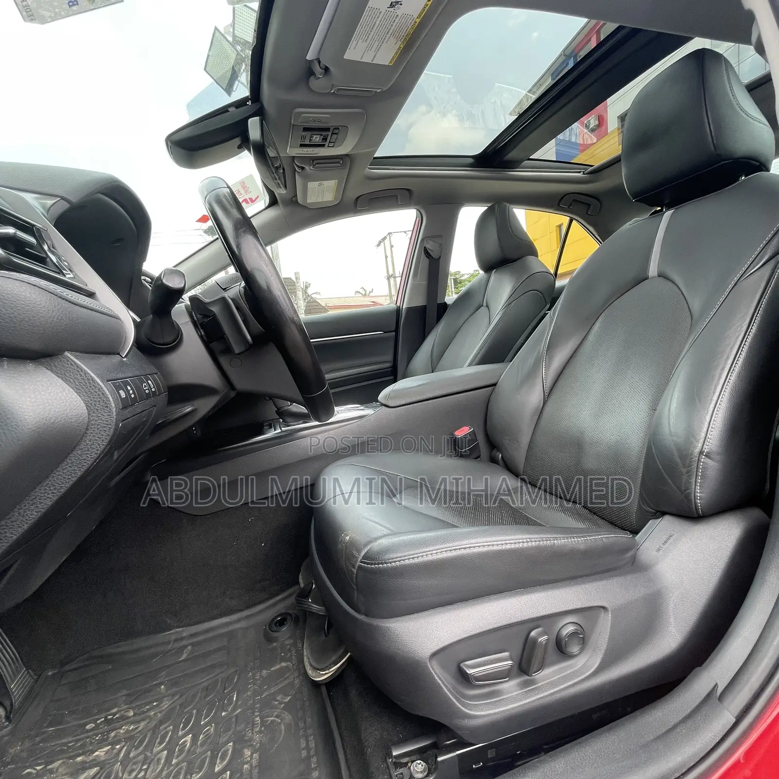 Toyota Camry XSE V6 FWD (3.5L 6cyl 8AM) 2018 Red