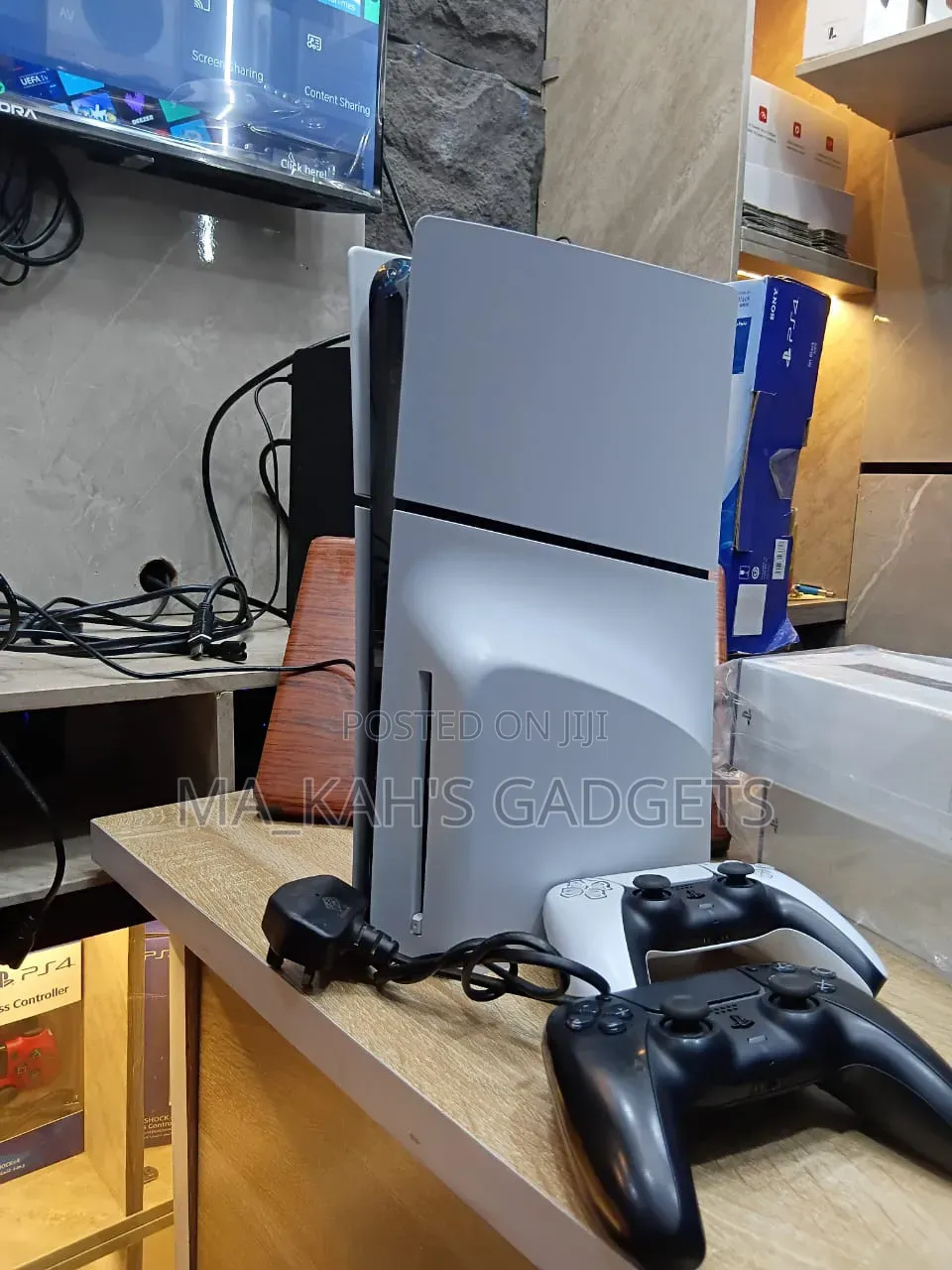 Mint UK Used Ps5 Slim With Pads and Games Available
