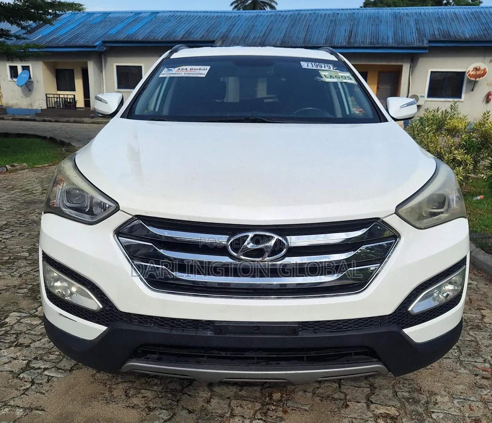 Hyundai Santa Fe 2014 White