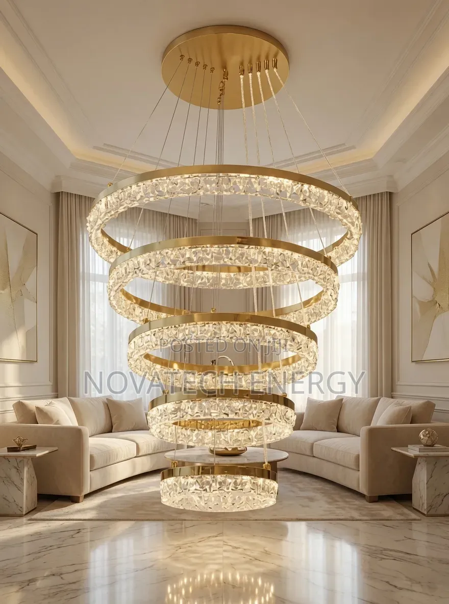 5 Rings Luxury Chandelier Dropping Light (Gold and Black)