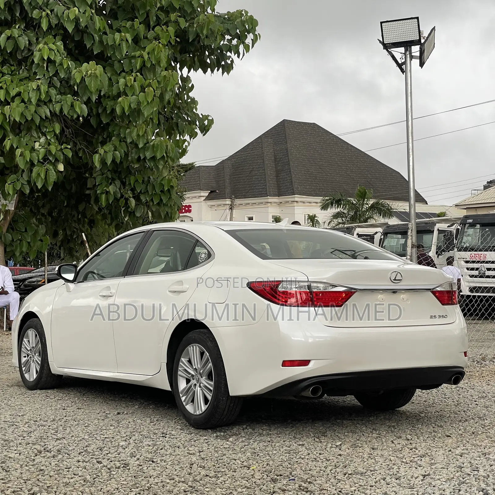 Lexus ES 350 FWD 2013 White