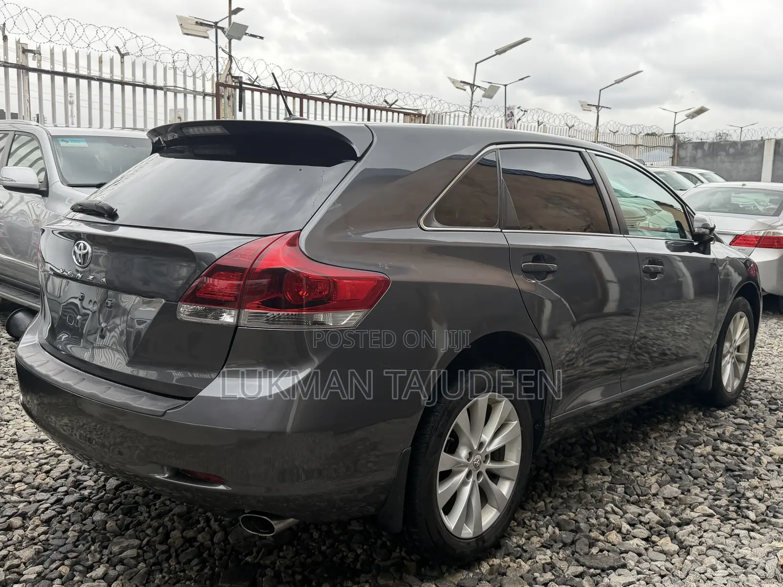 Toyota Venza LE 2013 Gray