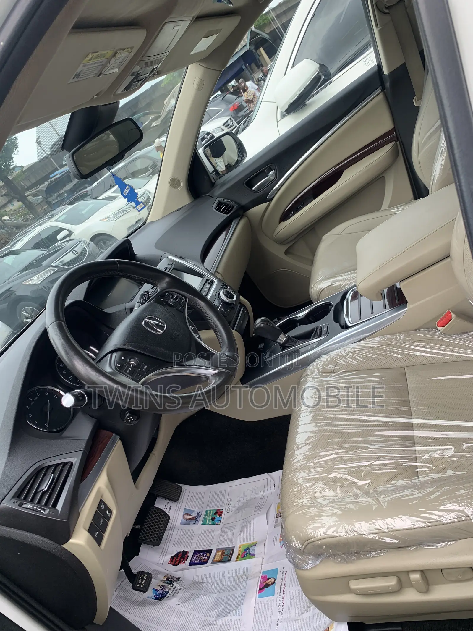 Acura MDX Advance and Entertainment Packages 4dr SUV (3.5L 6cyl 6A)