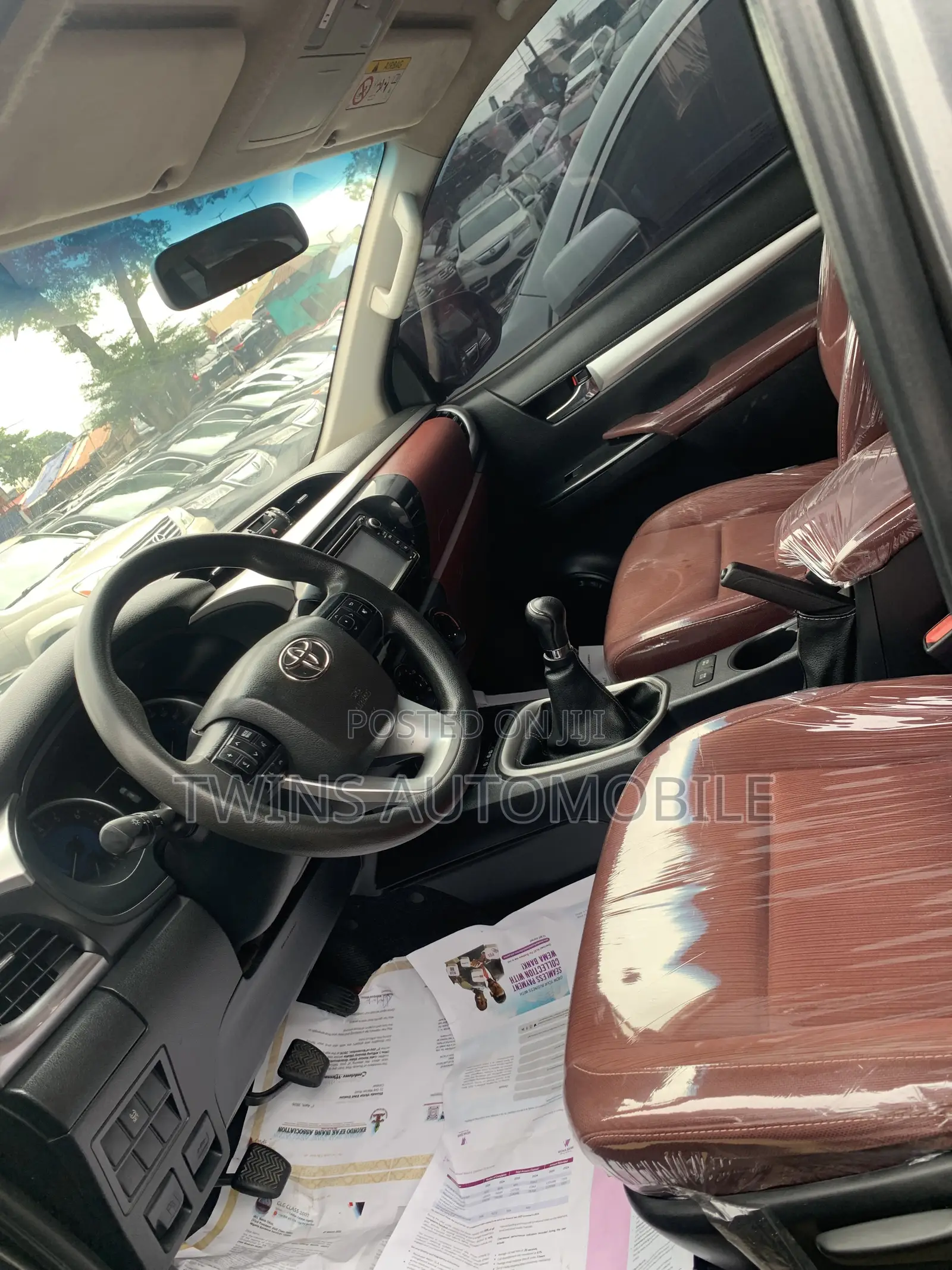 Toyota Hilux 2022 Gray