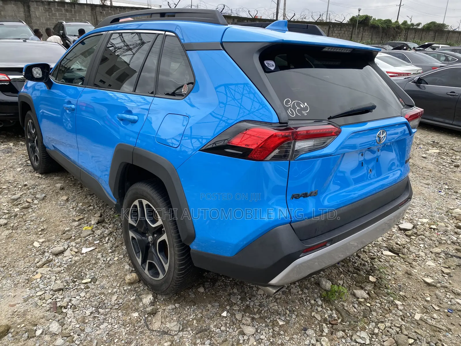Toyota RAV4 Adventure 2019 Blue