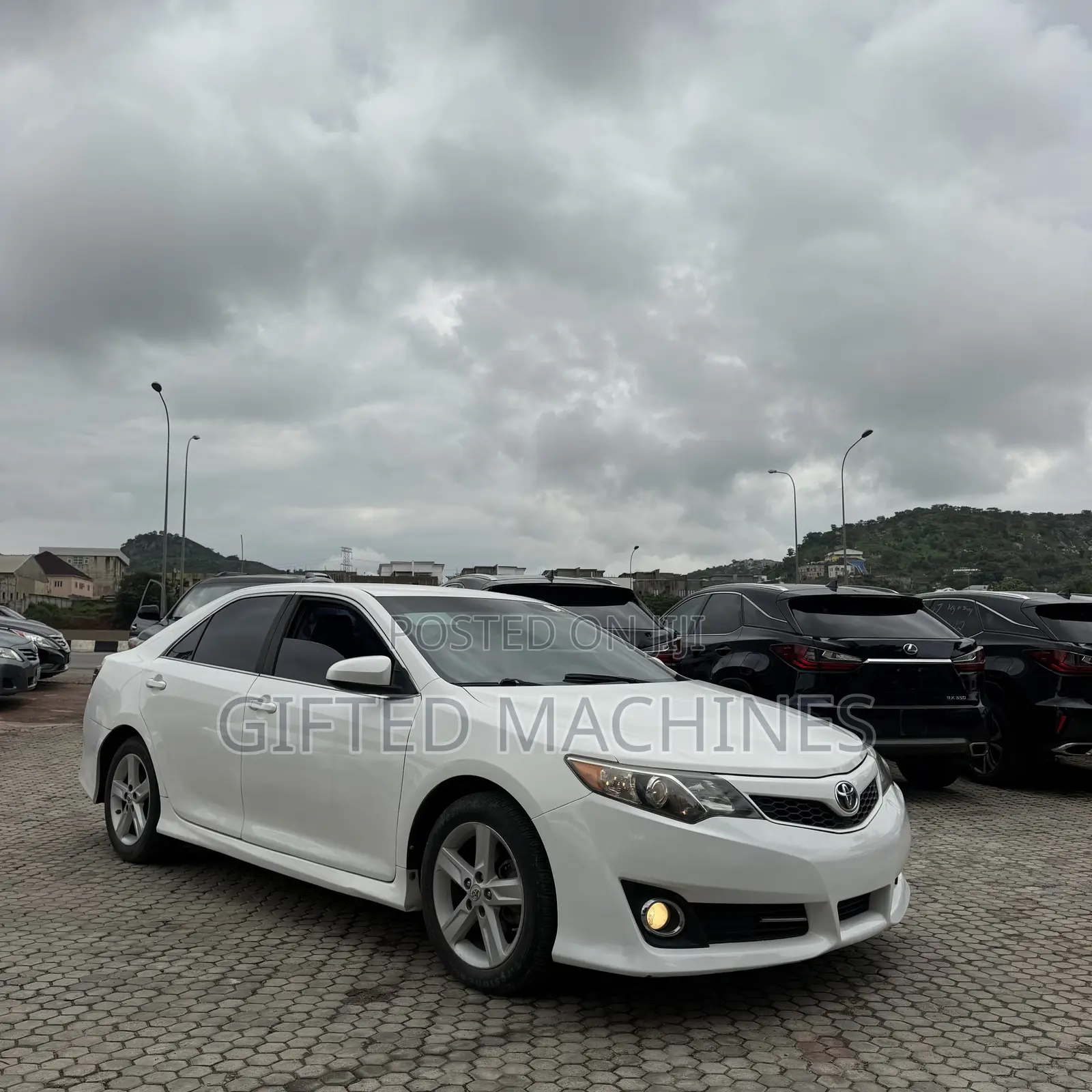Toyota Camry 2013 White