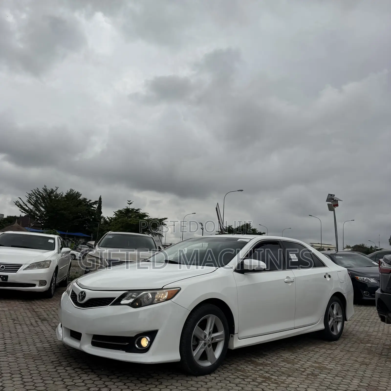 Toyota Camry 2013 White