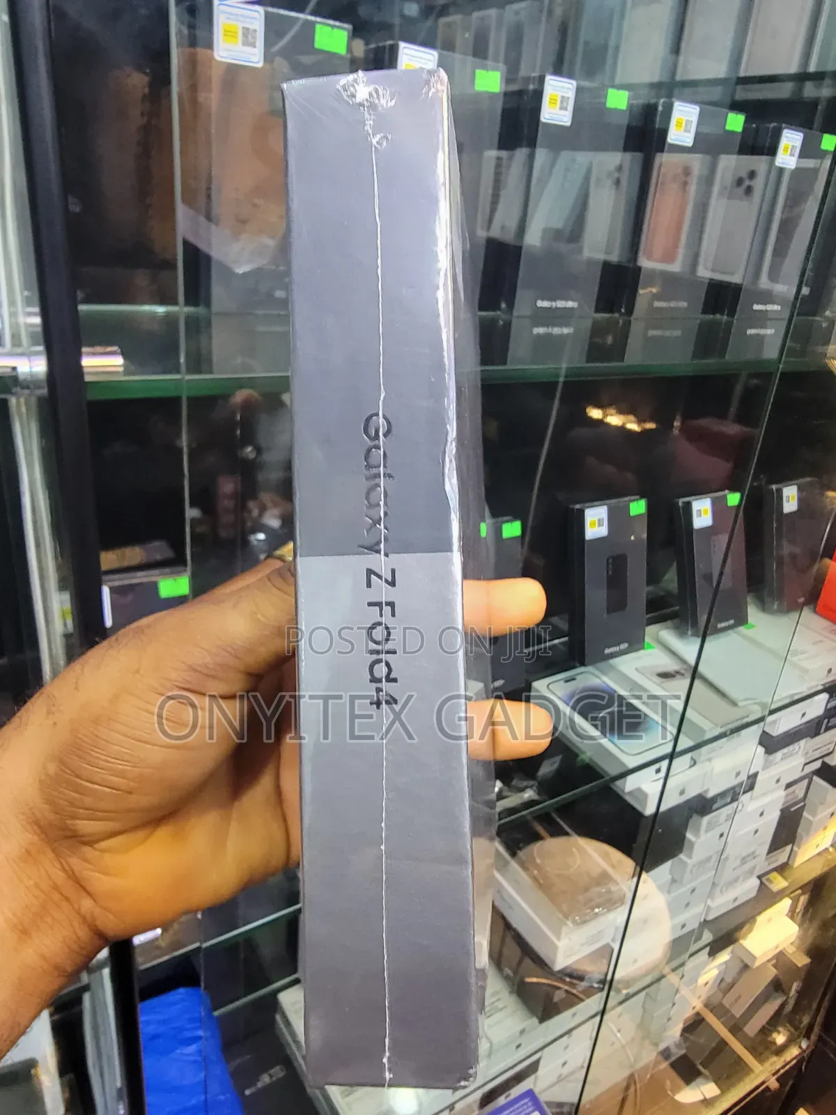 New Samsung Galaxy Z Fold4 512 GB Black