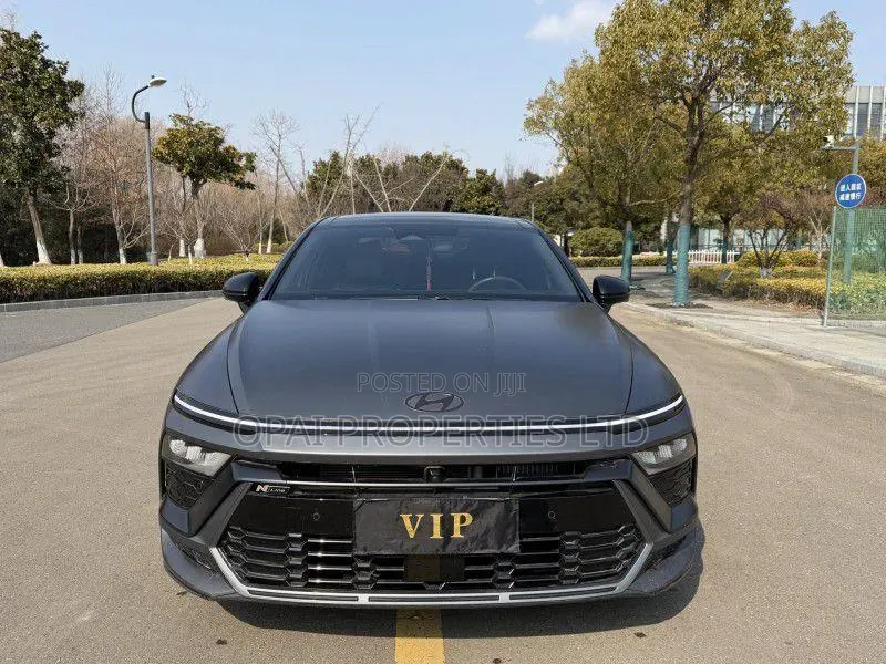 Hyundai Sonata 2025 Black