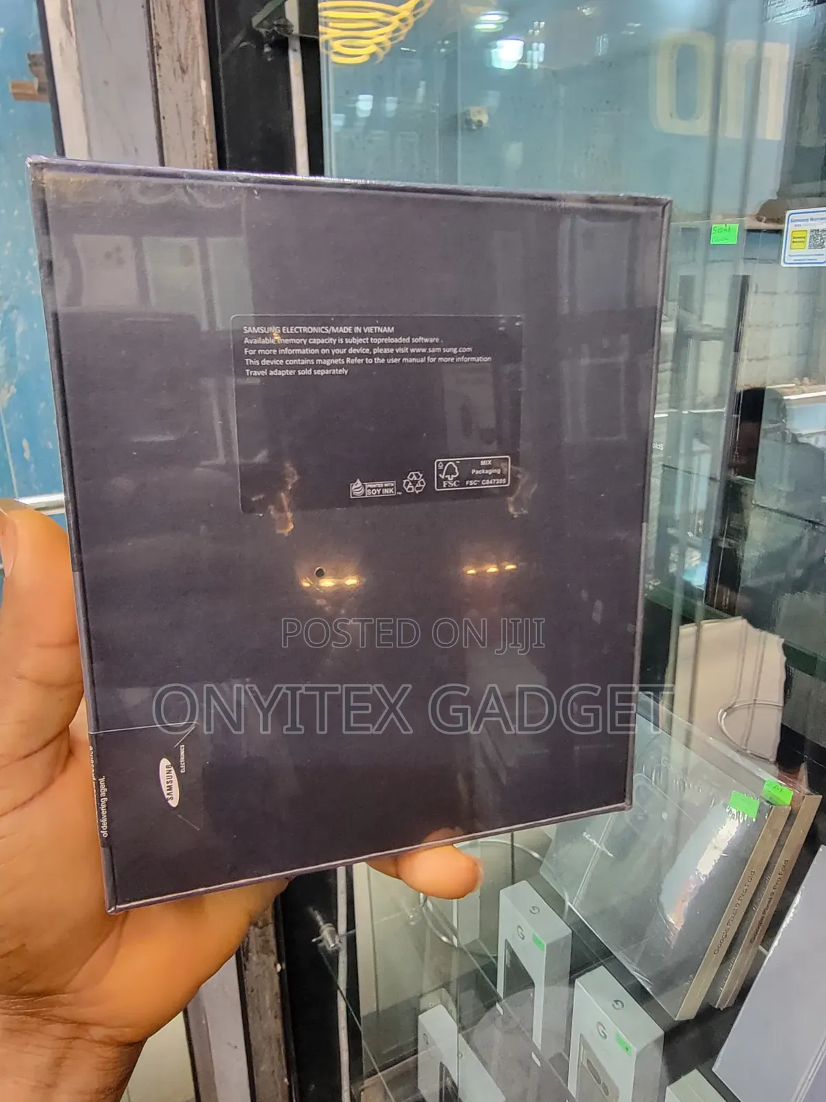 New Samsung Galaxy Z Fold4 256 GB Black