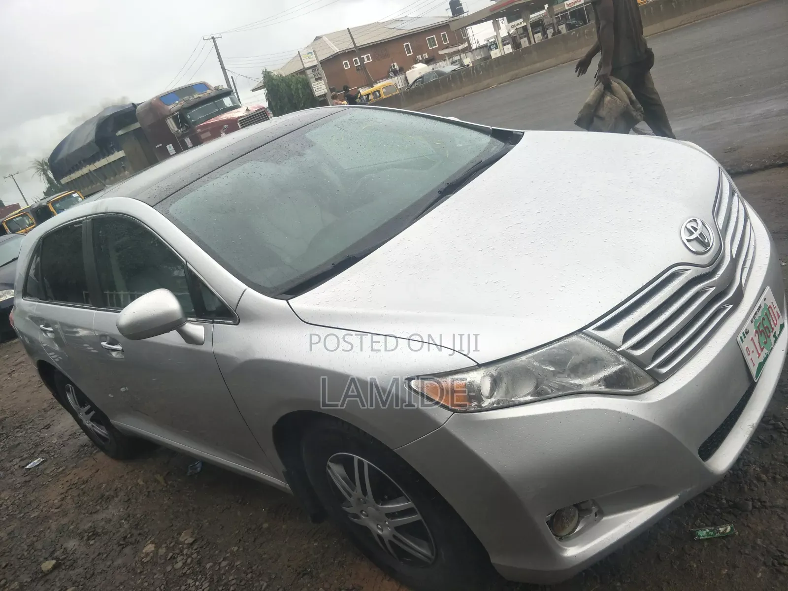 Toyota Venza 2011 Silver