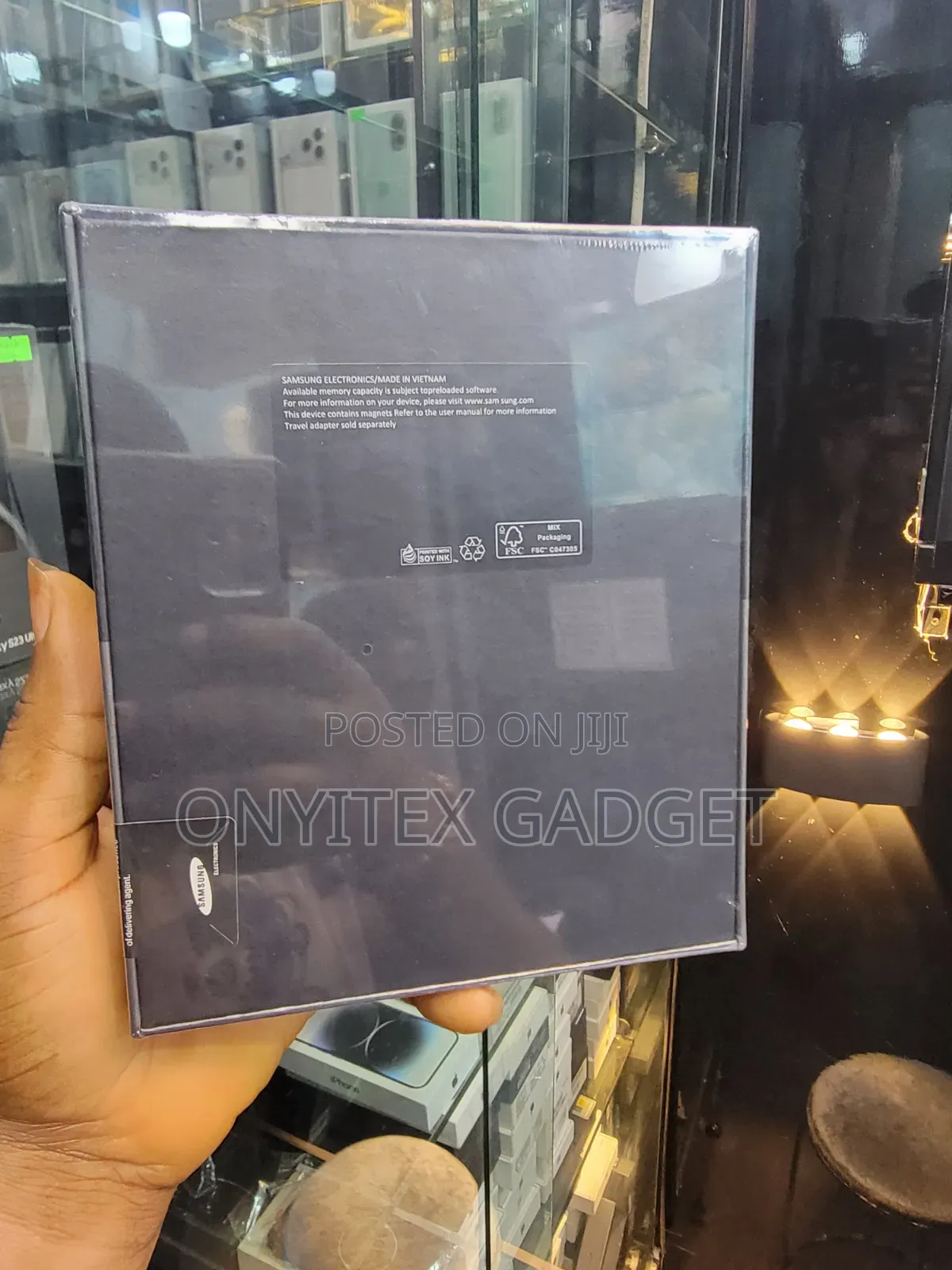 New Samsung Galaxy Z Fold4 256 GB Black