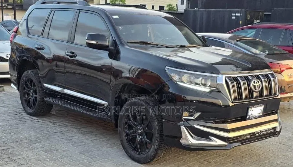 Toyota Land Cruiser Prado 2012 Black