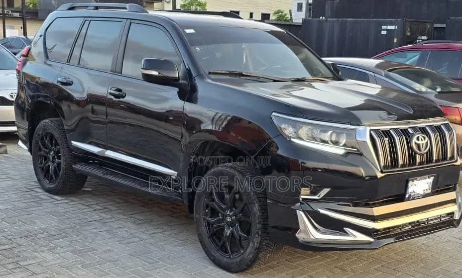 Toyota Land Cruiser Prado 2012 Black