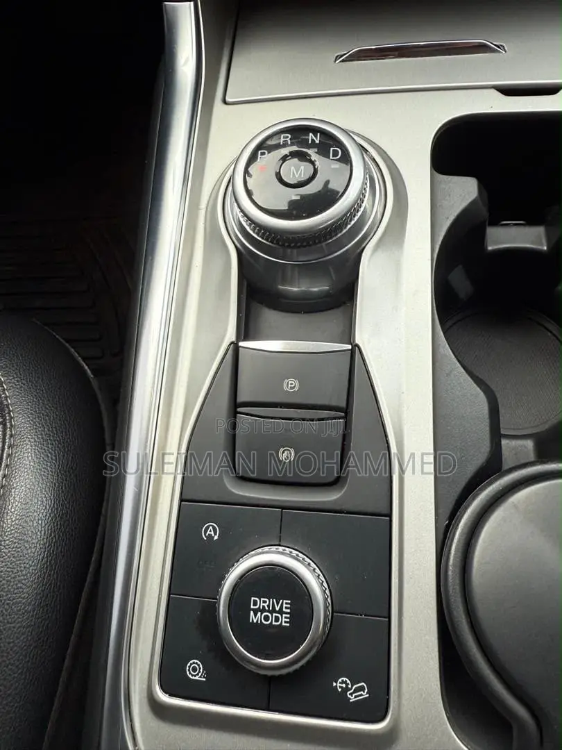New Ford Explorer XLT 2021 Black