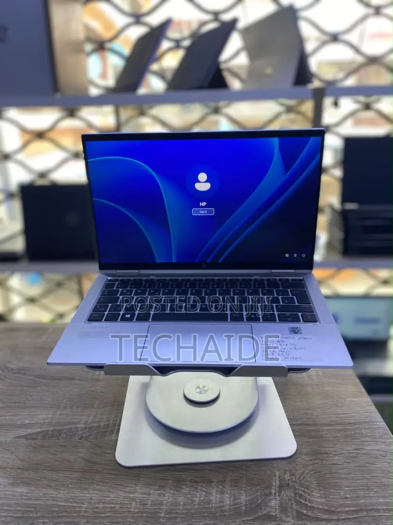 Laptop HP EliteBook x360 1030 G7 16GB Intel Core i5 SSD 256GB