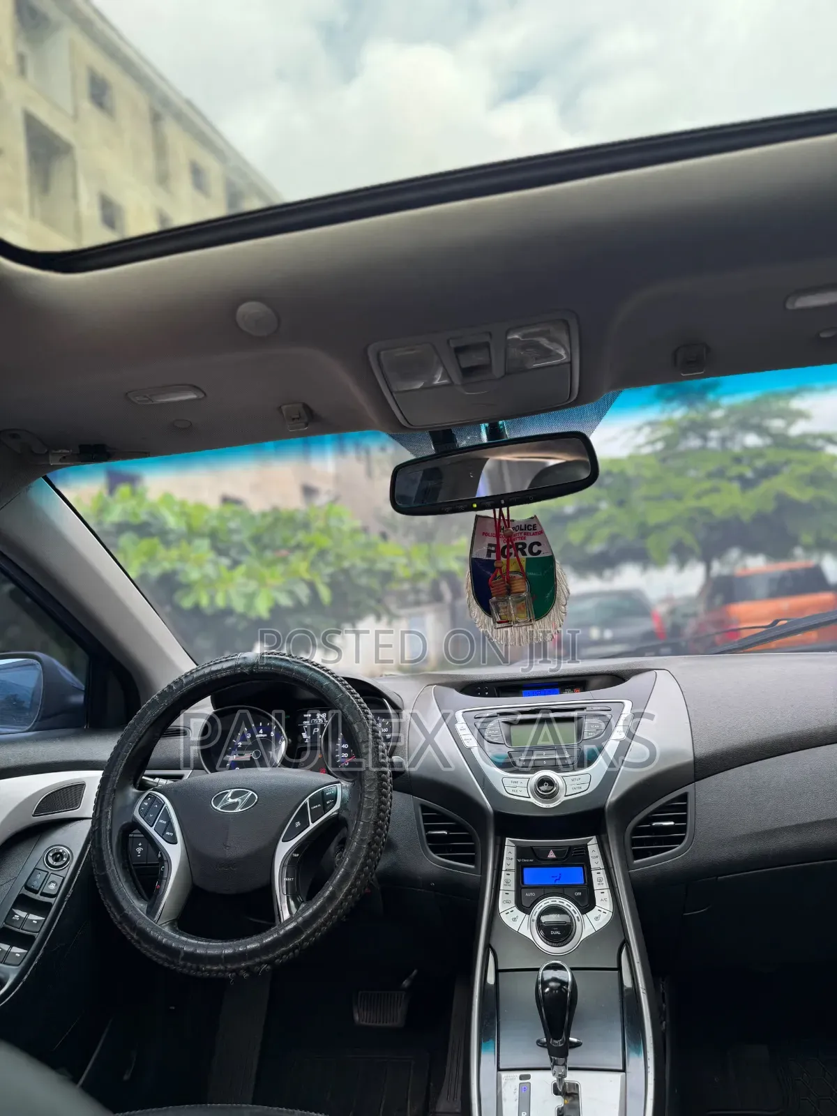 Hyundai Elantra 2011 Blue