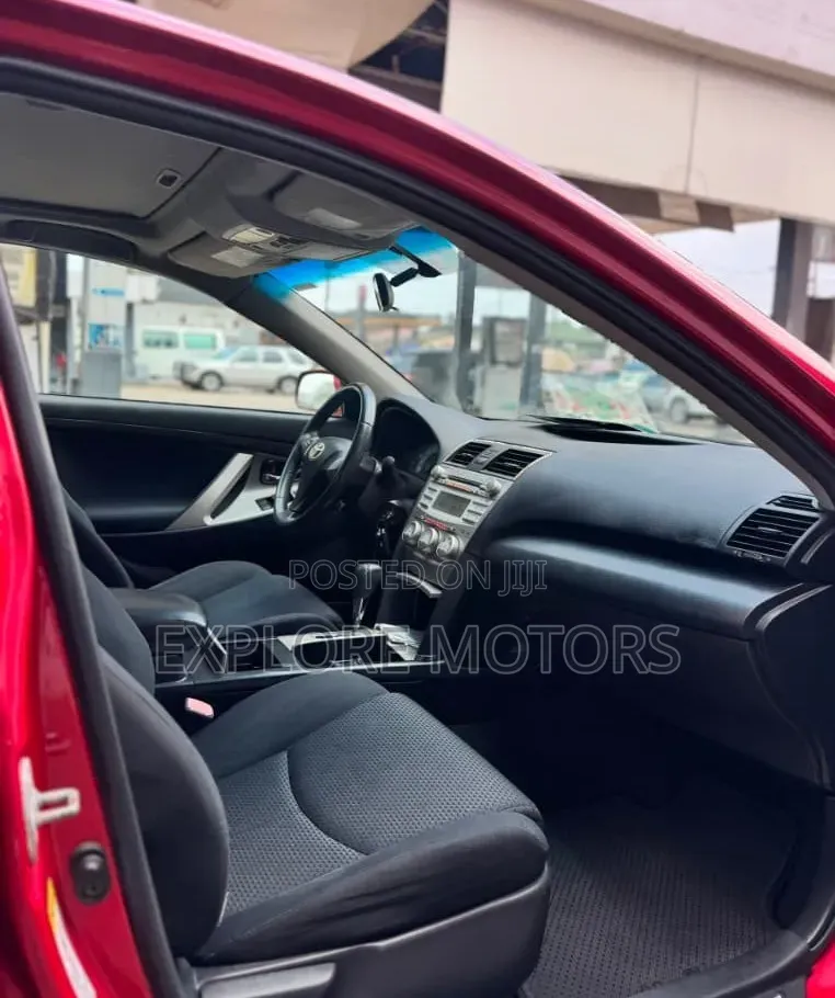 Toyota Camry 2011 Red