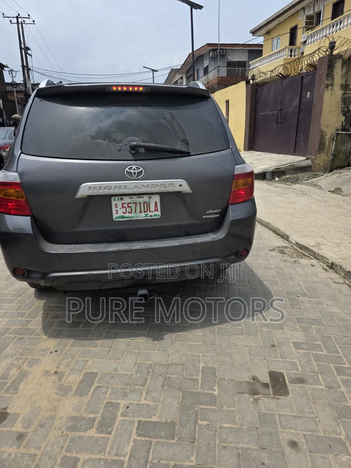 Toyota Highlander 2010 Gray