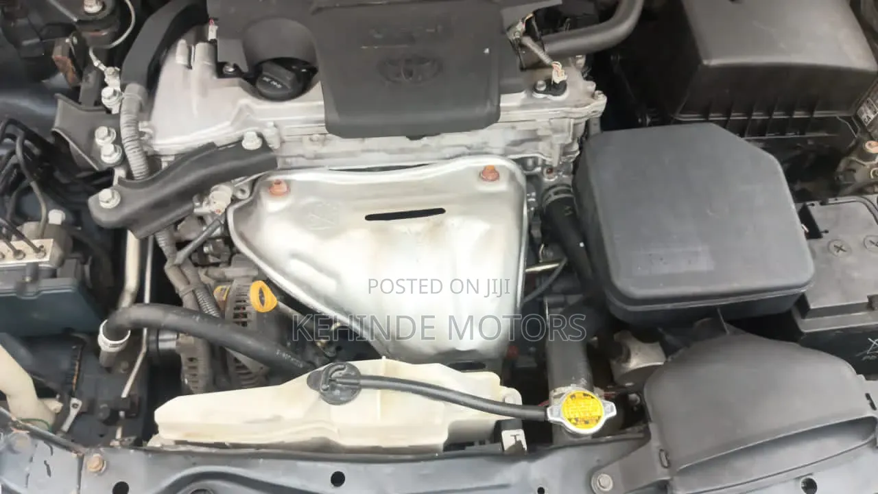 Toyota Camry LE 4dr Sedan (2.5L 4cyl 6A) 2012 Black