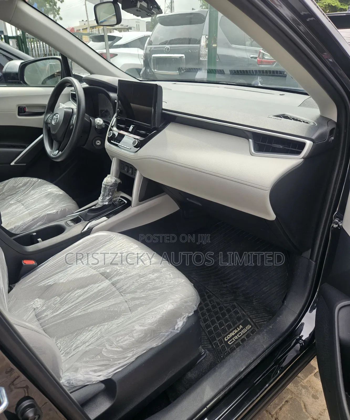 Toyota Corolla Cross 2025 Black