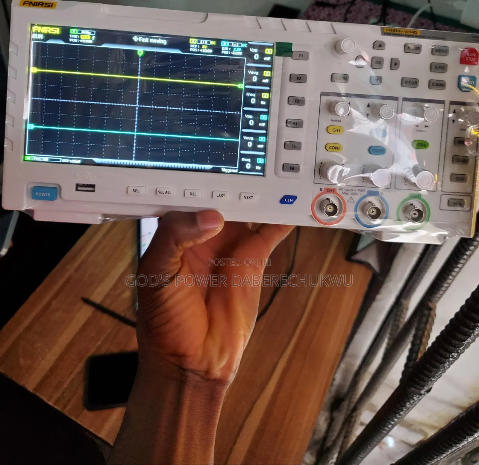 Digital Storage Oscilloscope and Signal Generator