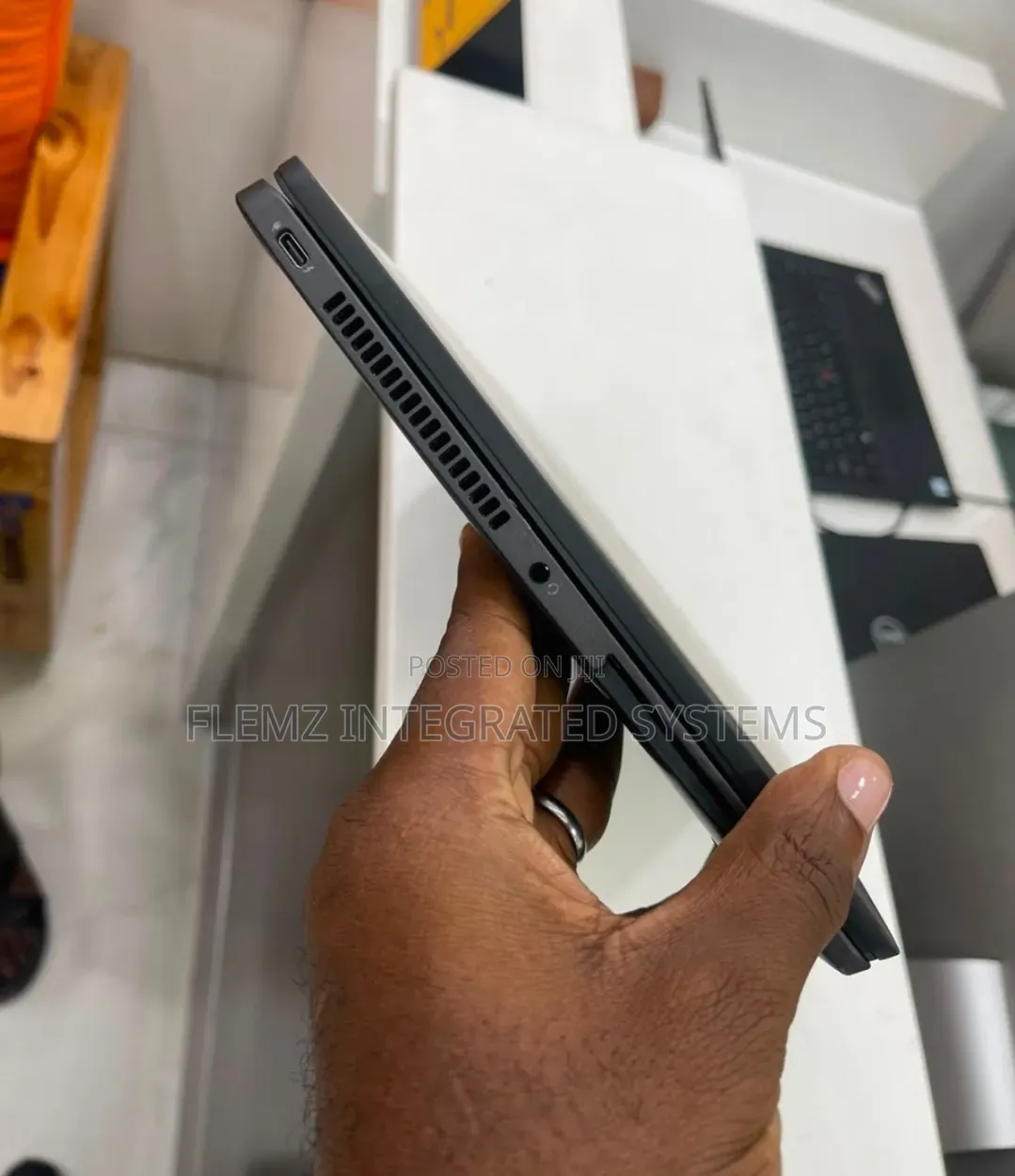 Laptop Dell Latitude 7420 32GB Intel Core i7 SSD 512GB