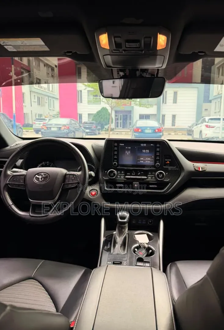 Toyota Highlander 2022 Gray
