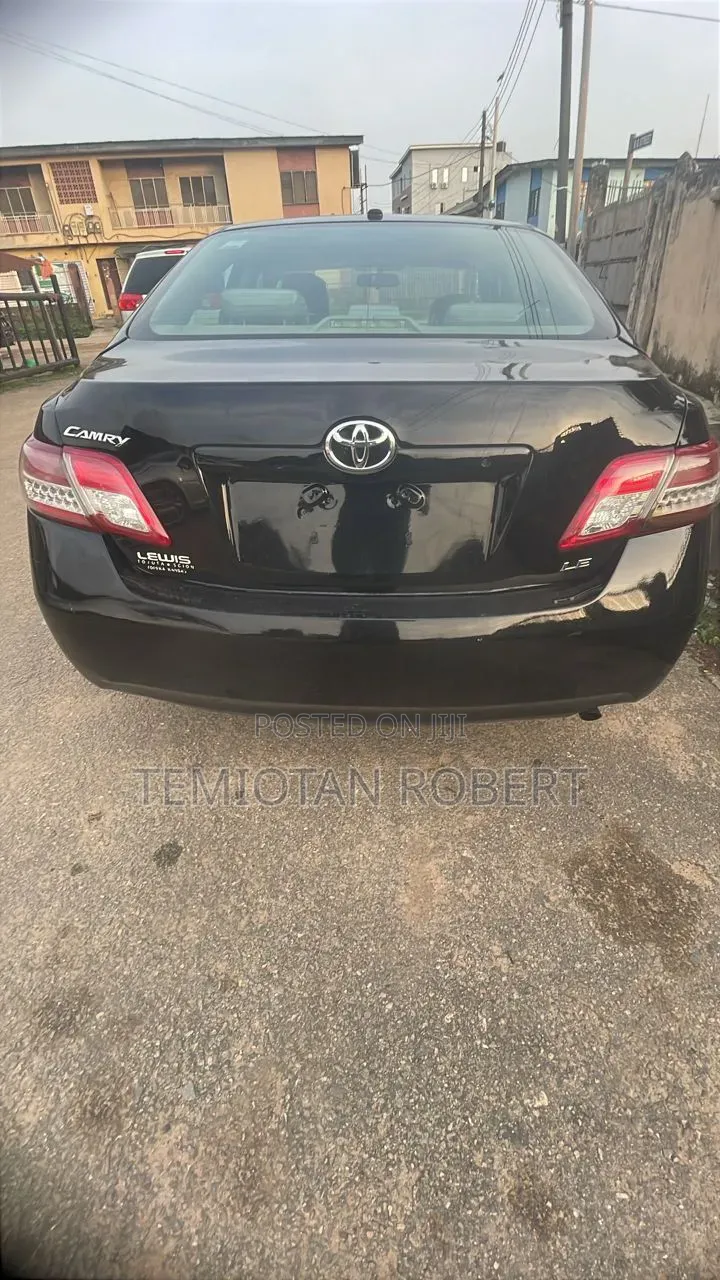 Toyota Camry 2010 Black