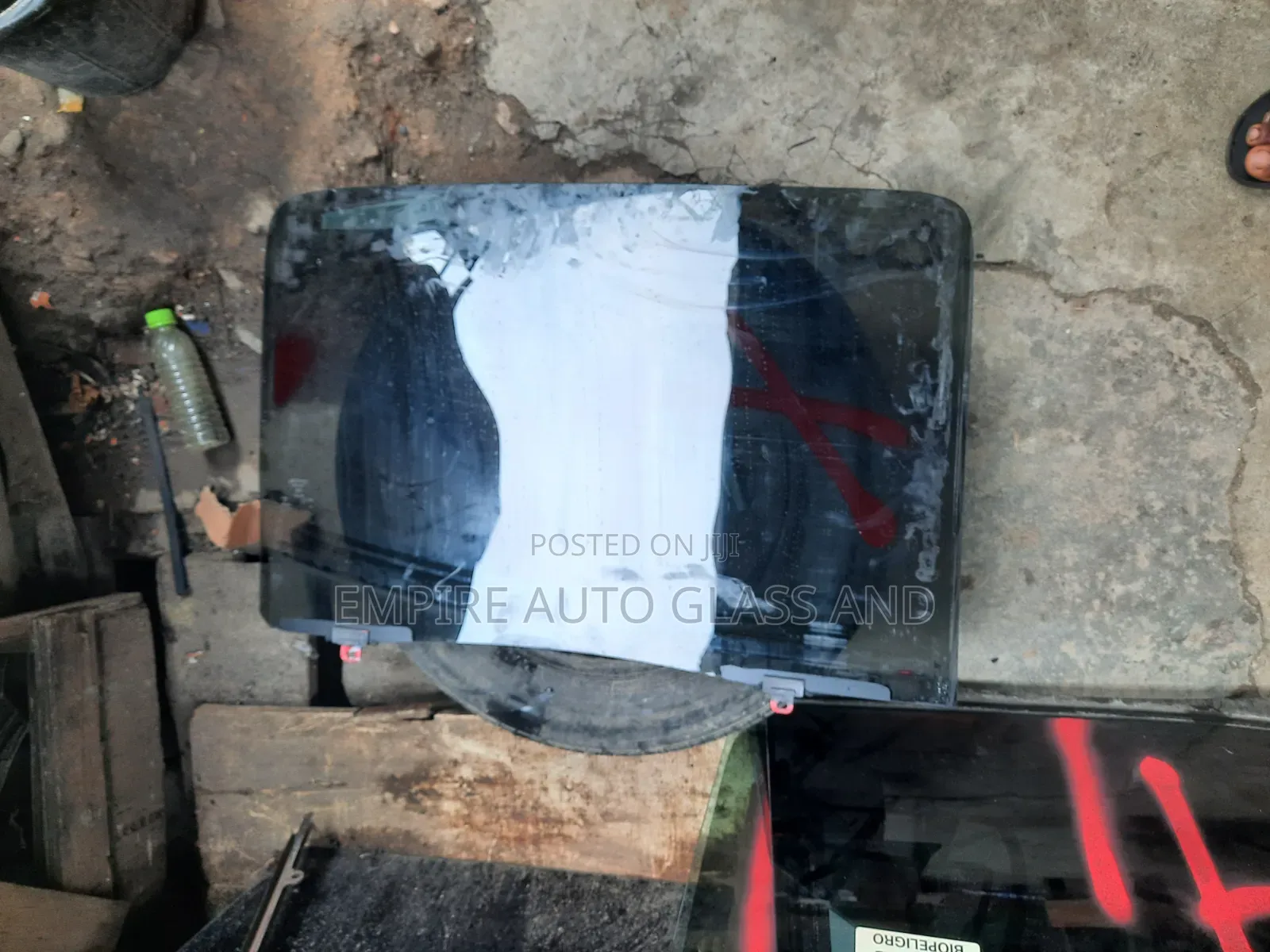 Back Door Glass for Toyota Tacoma 2010 Model Available Now