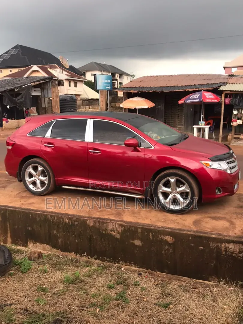 Toyota Venza 2010 White