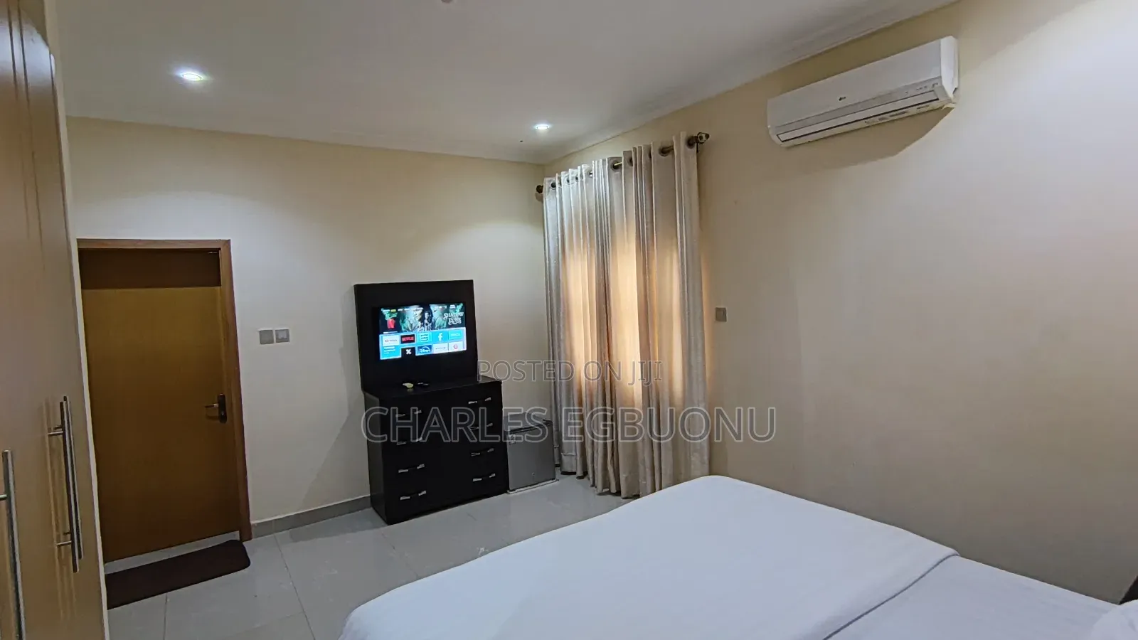 Luxury Ensuite Room | Fast WiFi | 24/7 Power | Apo Dutse